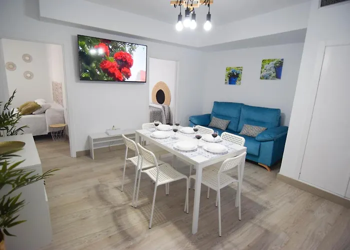 Atico Aguayos Con Parking Gratis Apartmán