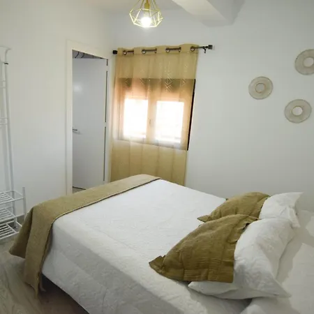 Atico Aguayos Con Terraza Y Cuatro Dormitorios. Apartment Cordoba