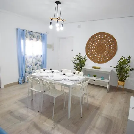 Atico Aguayos Con Terraza Y Cuatro Dormitorios. Apartment Cordoba
