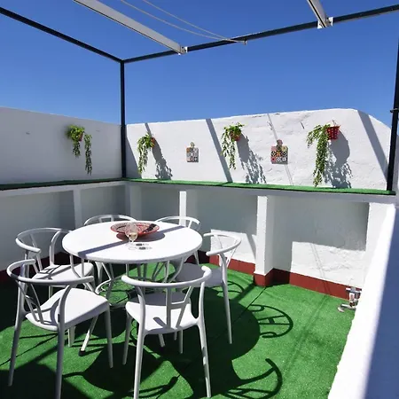 Atico Aguayos Con Terraza Y Cuatro Dormitorios. Apartment Cordoba