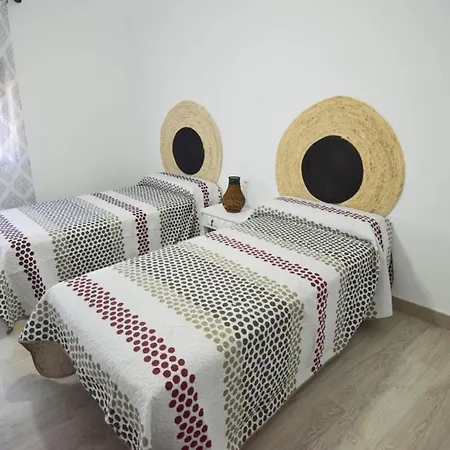 Atico Aguayos Con Terraza Y Cuatro Dormitorios. * Cordoba