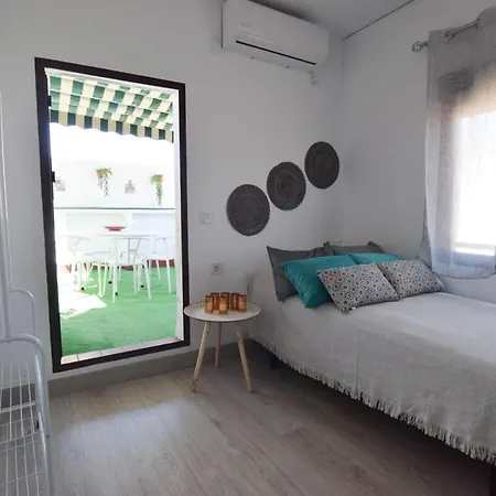 Atico Aguayos Con Terraza Y Cuatro Dormitorios. Apartment