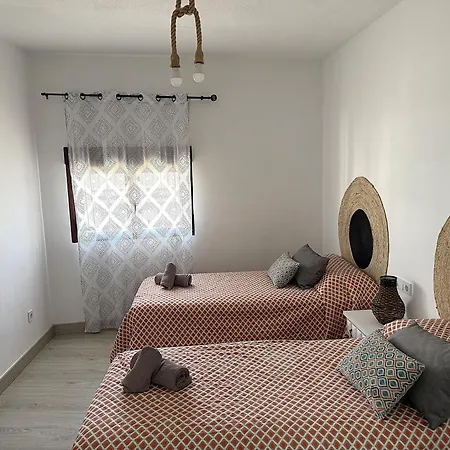 Apartamento Atico Aguayos Con Terraza Y Parking Privado *